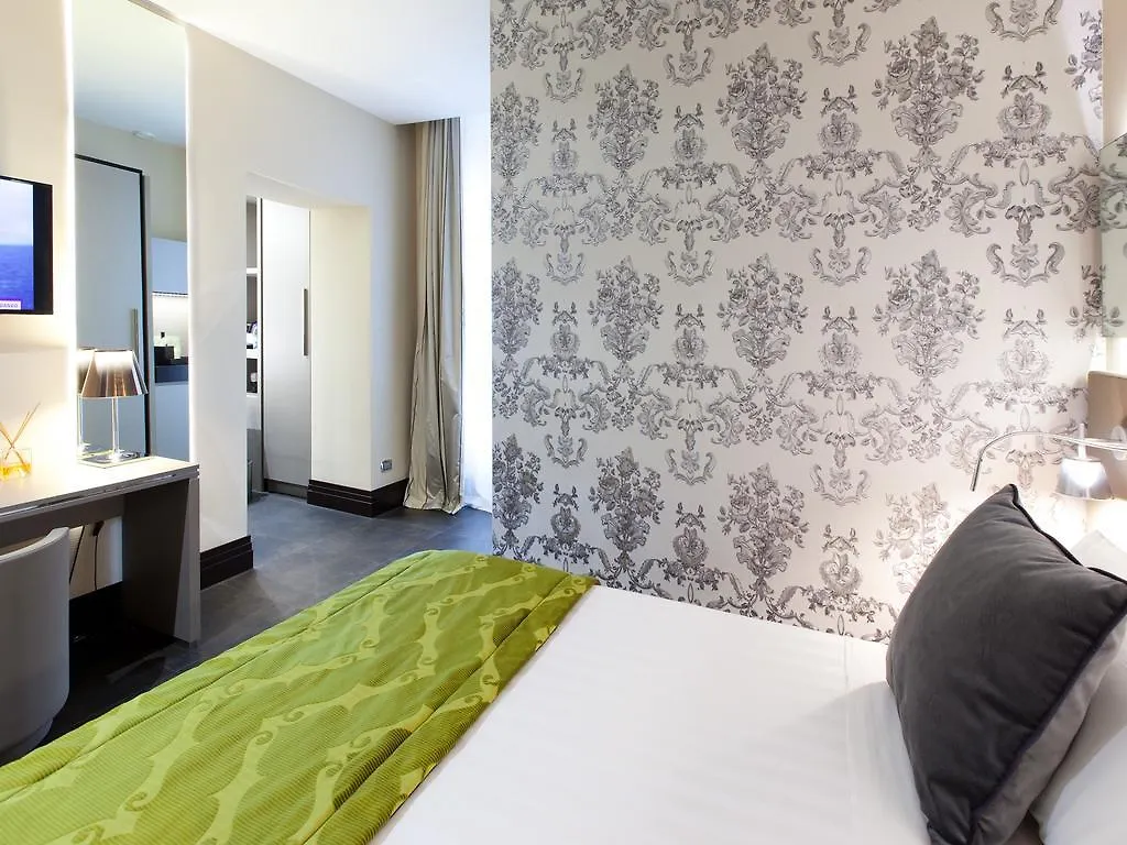 Hotel Quirinale Luxury Rooms Rome